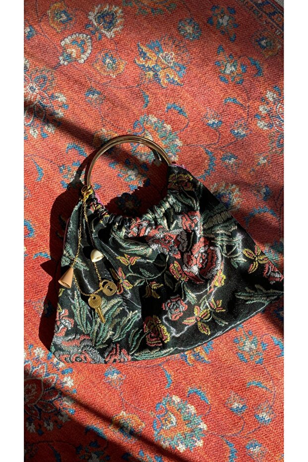 Designed Double-Sided Vintage Charm Bag