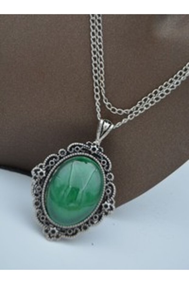 Long Chain Chinese Pendant Necklace - Green -