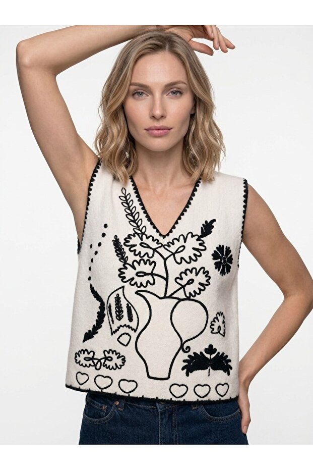 Women's V-Neck Floral Patterned Knitwear Blouse Ecru