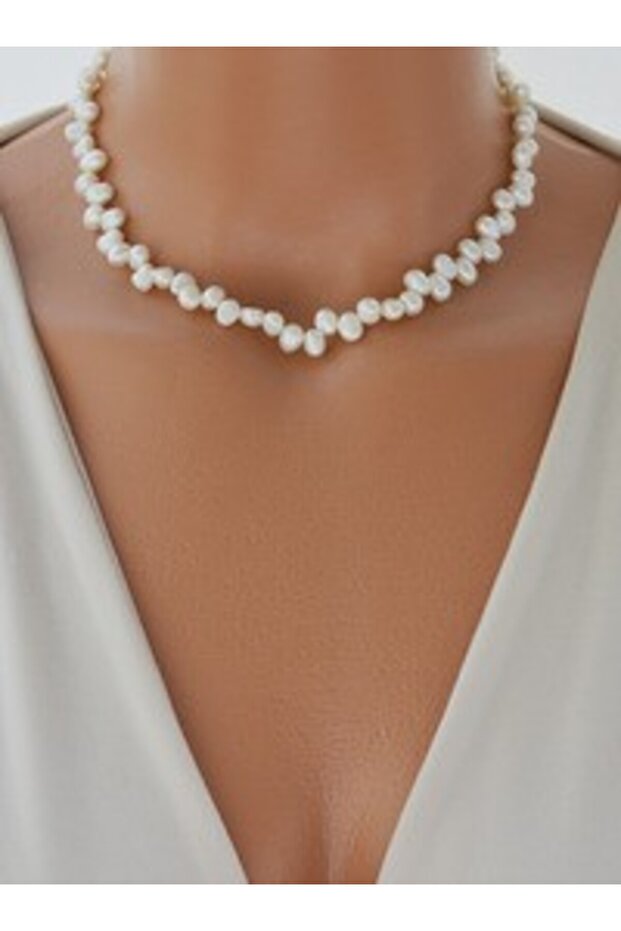 Pearl Necklace -