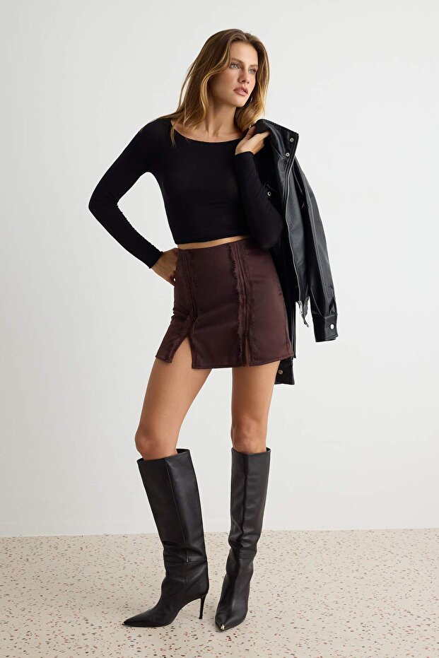 Brown Woven Shorts & Bermuda Shorts Tpraw27Sr00006