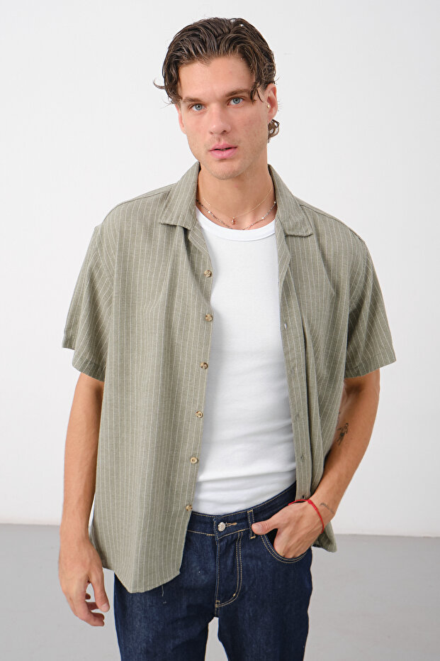 Men's Linen Oversize Relaxed Fit Short Sleeve Summer Shirt