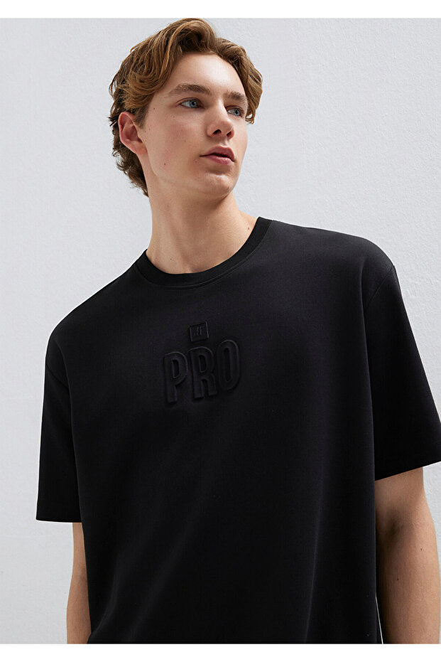 Pro Black T-Shirt Relaxed Fit / Comfortable Cut 0613434-900