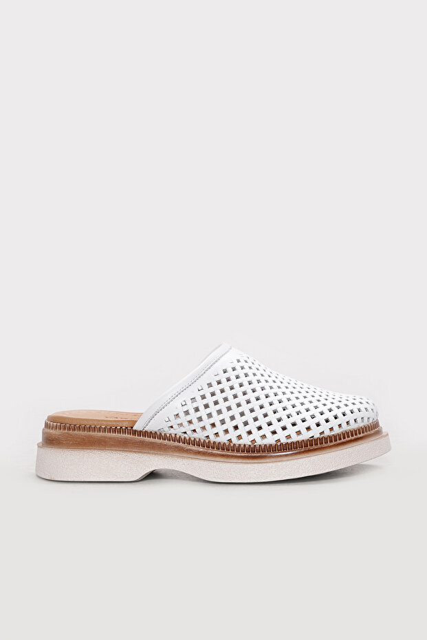 Genuine Leather White Women's Flat Slippers 283Za890