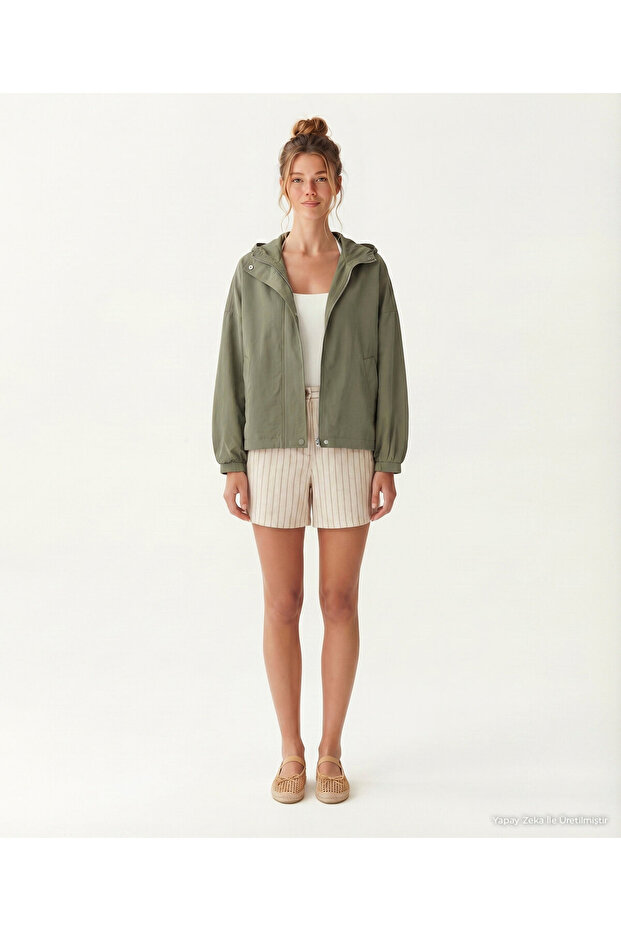 Wide Hooded Collar Long Sleeve Raincoat