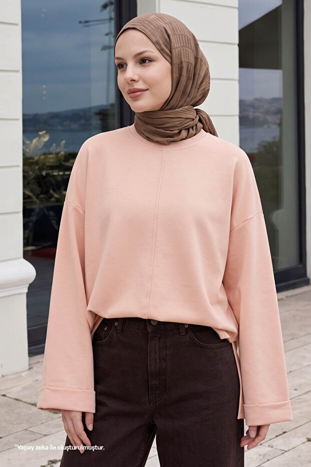 Oversized Salmon Sweat with Folded Sleeves