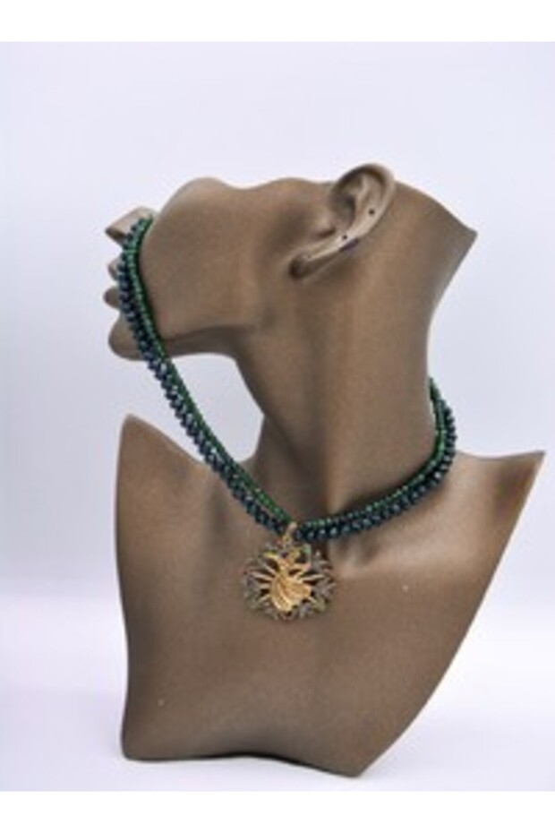 Czech Crystal and Rendela Cut Jade Stone Corded Necklace - Black -