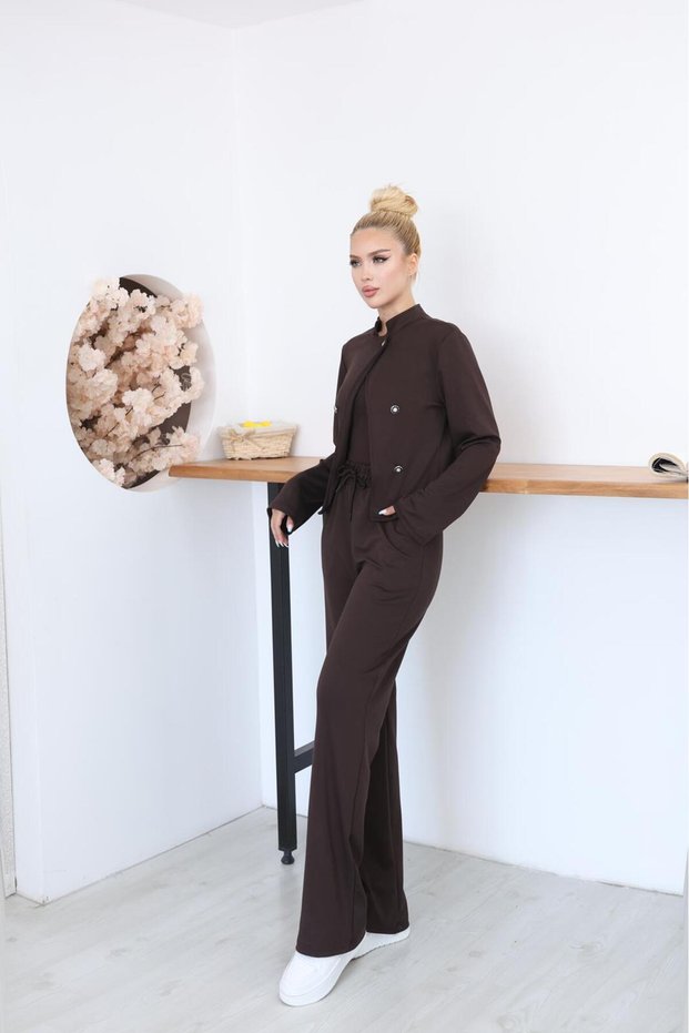 Women's Crop Jacket and Athlete Top Comfortable Cut 3-Piece Set