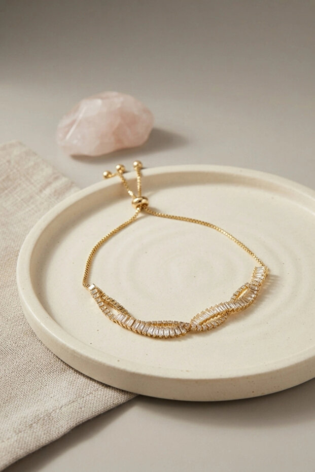 Gold Color Baguette Zircon Stone Spiral Model Brass Elevator Bracelet