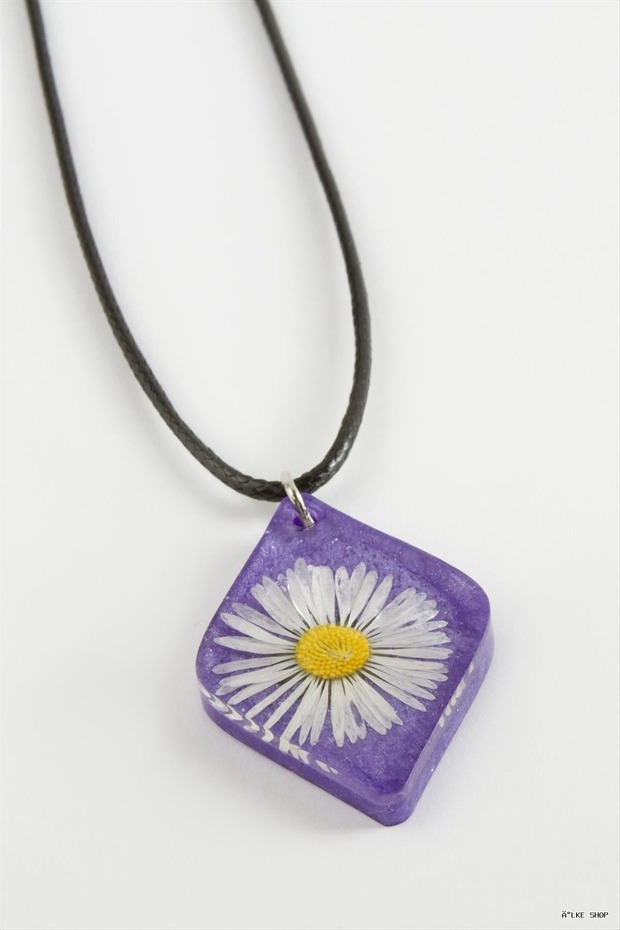 Ilkestor Daisy Cornered Epoxy (10432) Pendant Purple