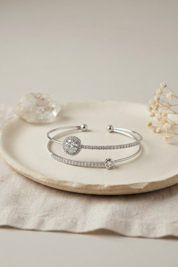 Silver Color Zircon Stone Women's Bracelet - Ebj260905W46582