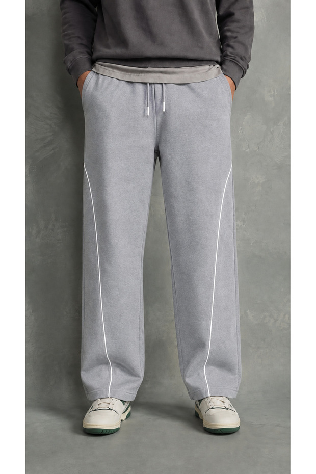Men's Gray Baggy Sweatpants with Front Piping and Wide Legs