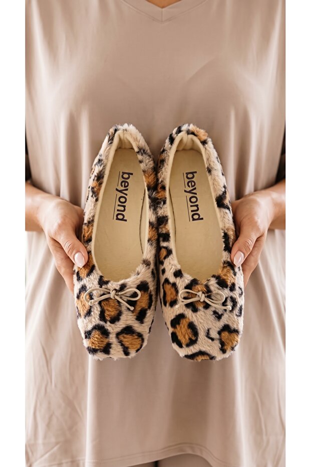 Women's Beige Leo Rabbit Feather Bowknot Casual Ballerinas 1 cm Byndtav01
