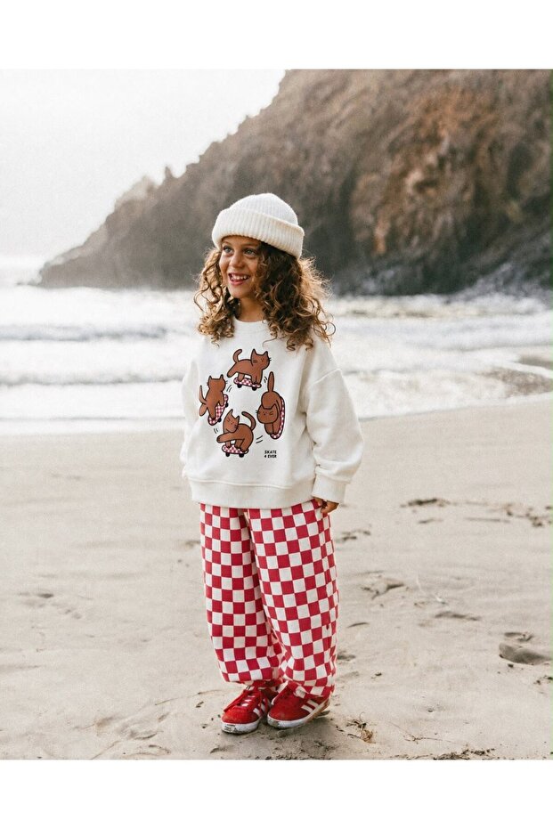 Girl's Cat Printed Ecru Sweatshirt and Red Checkered Patterned Sweatpants Set
