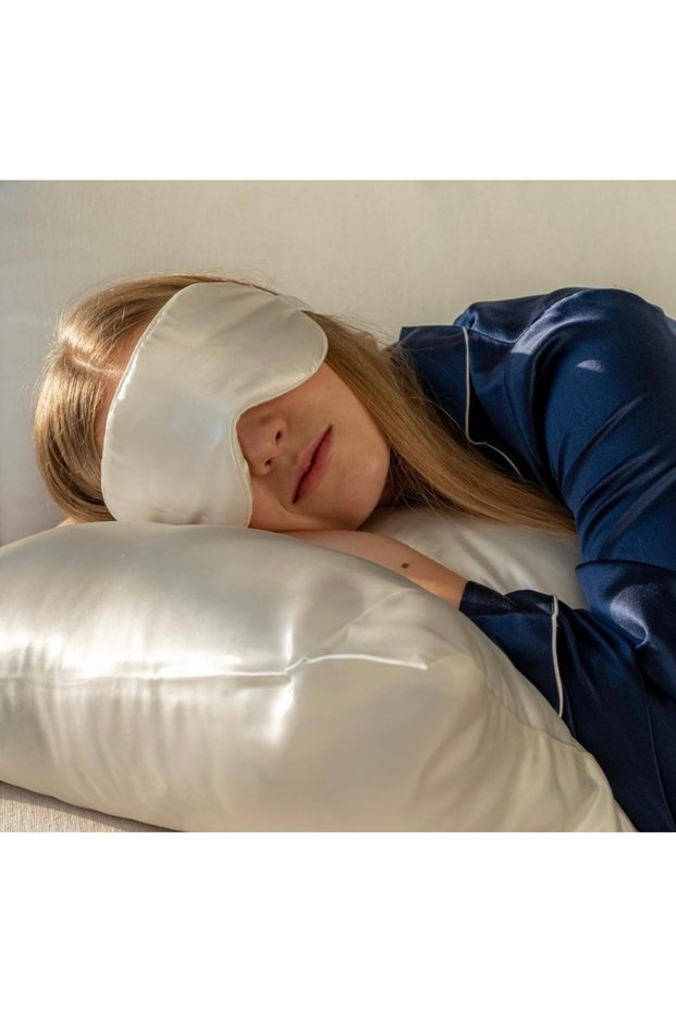 White Satin Sleep Eye Patch (1 Piece)