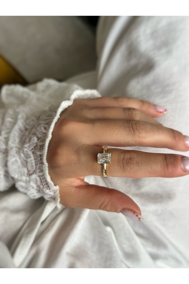 Classic Square Stone Ring