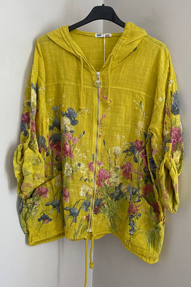 Women's Italian Wildflower Patterned Hooded Zipper Closure 3/4 Sleeve Short Cap Jacket