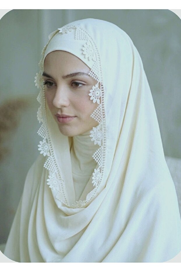 Handmade Needlework Prayer Hijab, Mevlüt Cover, White, Handmade Dowry Box Embroidered Writing Hoop