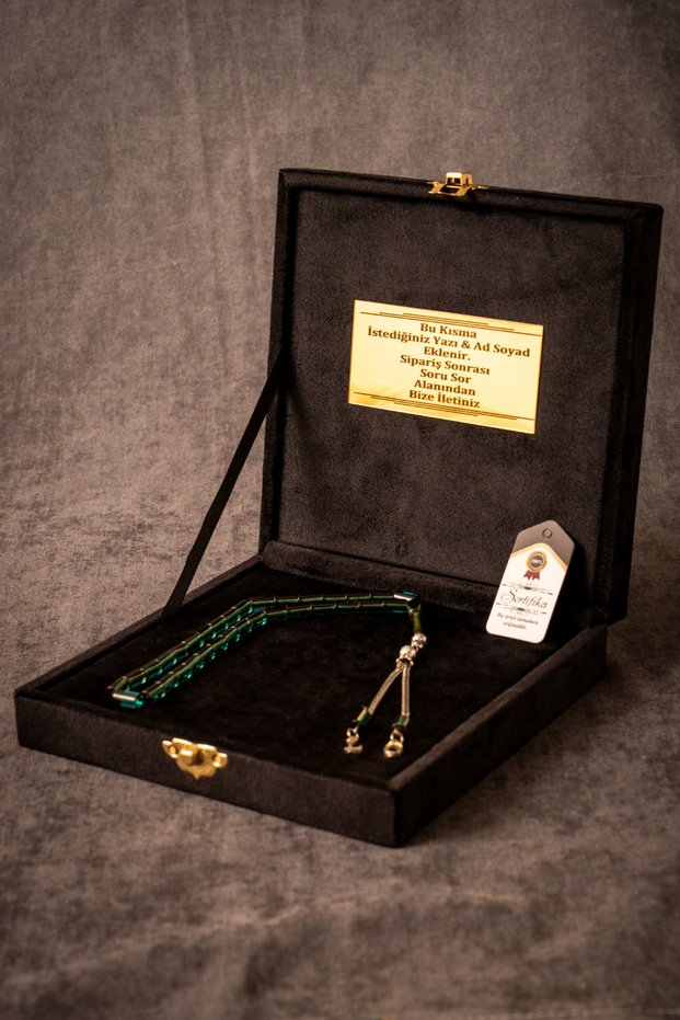 Special Boxed and Letter Tassel Decorated Cut-Off Model Amber Prayer Beads