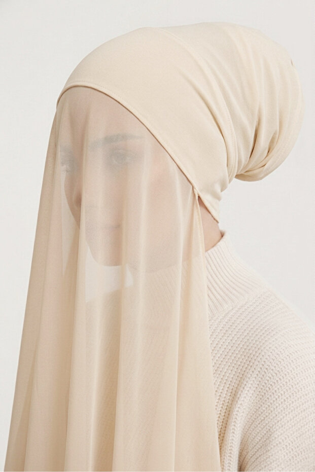 Ready-To-Wear Chiffon Shawl with Tubular Bones Black – Stylish, Comfortable, and Convenient One-Piece Design