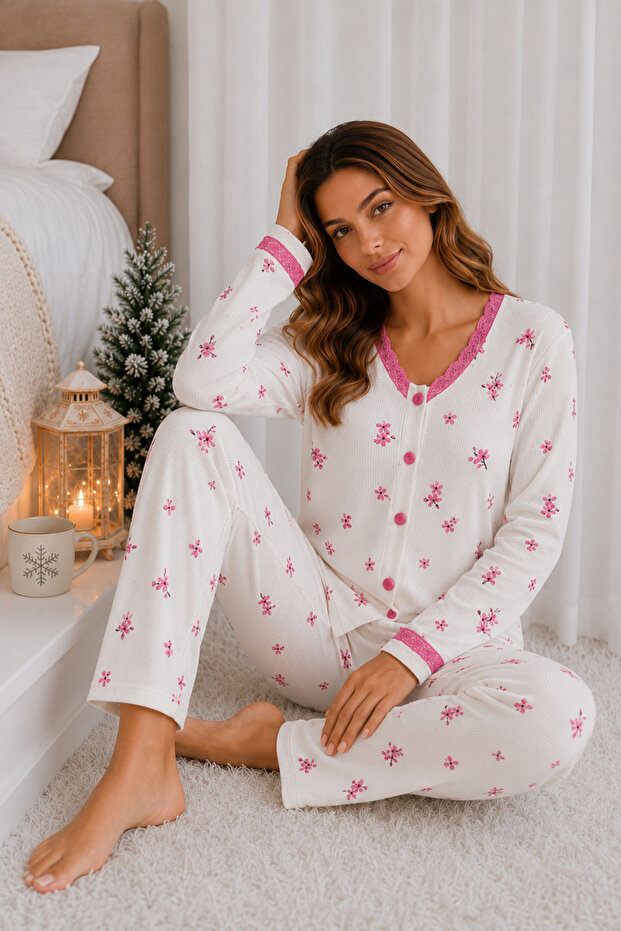 Reported Viscose Buttoned V-Neck Lace Long Sleeve Patterned Pajama Set