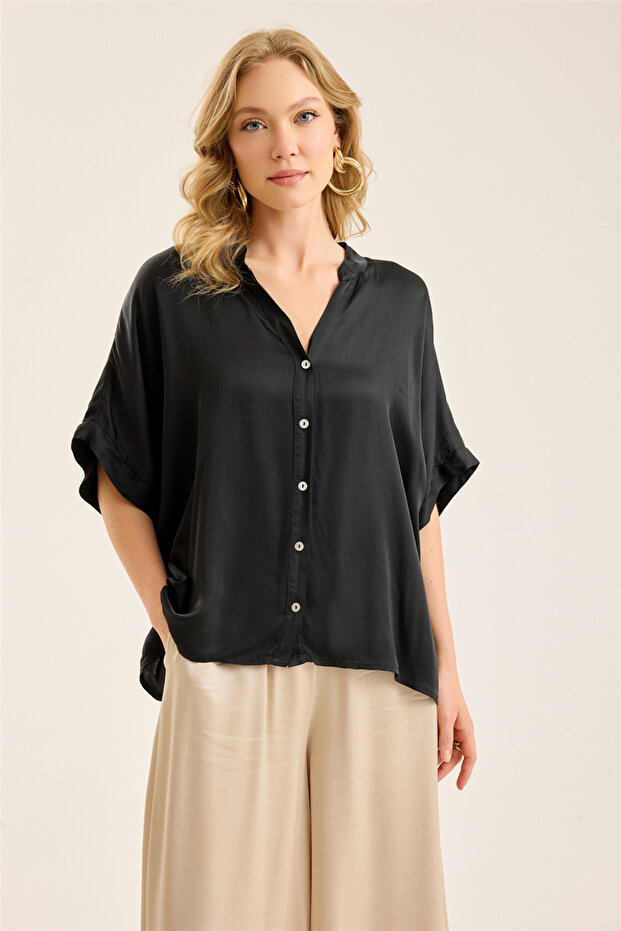 High Collar Wide Cut Shirt