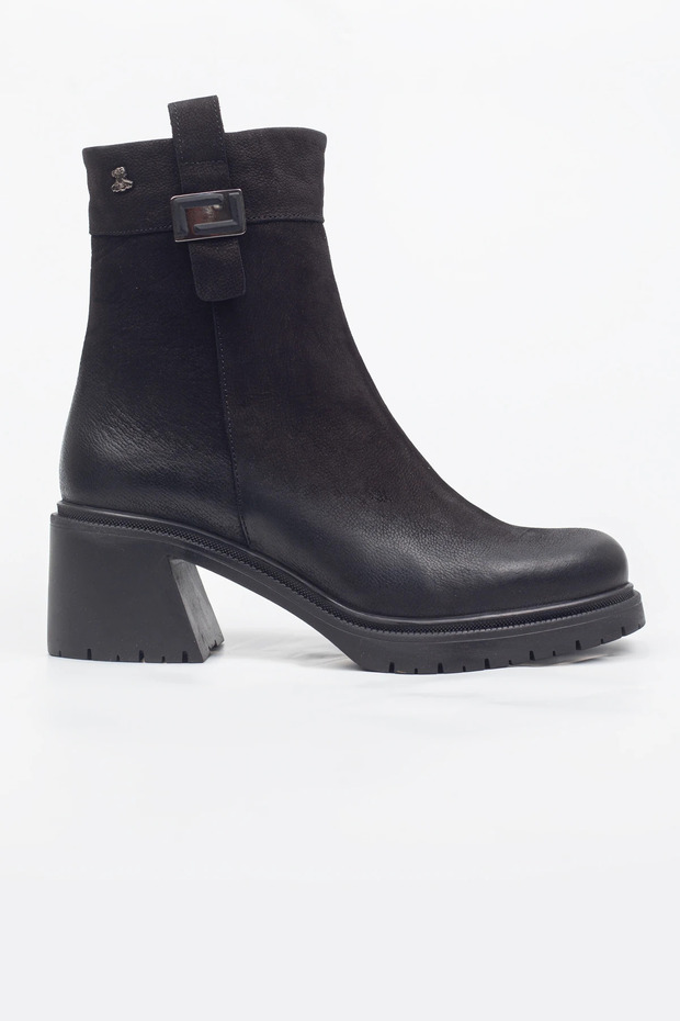 Venüs Genuine Leather Thick Heeled Boots