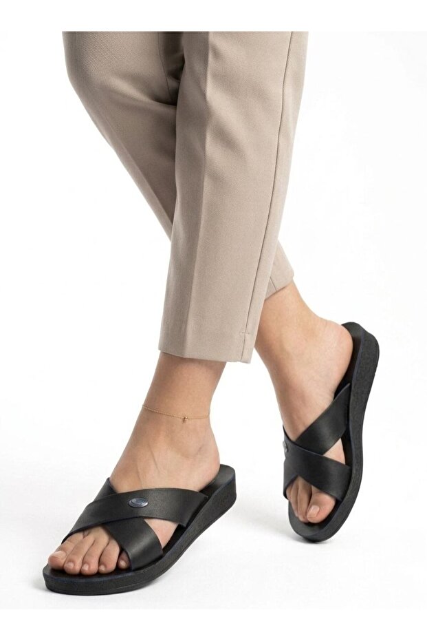 Women's New Season Daily Slippers Cross Model