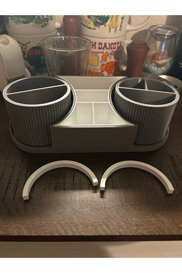 Makeup Table Organizer Cosmetic Organizer Lipstick Perfume and Personal Care Stand
