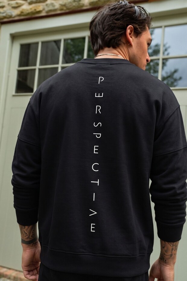 Men's Oversize Sweatshirt Perspectiv Printed Black – Crew Neck, 3 Thread Raster Fleece