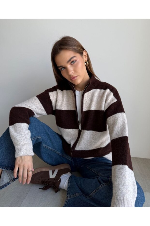 Women's Striped Zippered Knit Cardigan