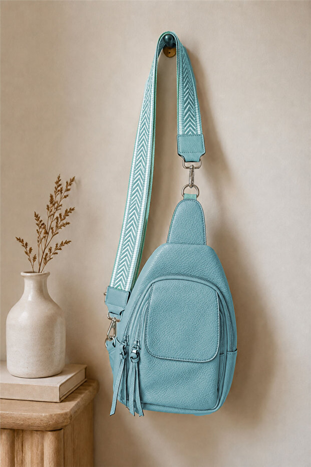 Verev Hanging Bag