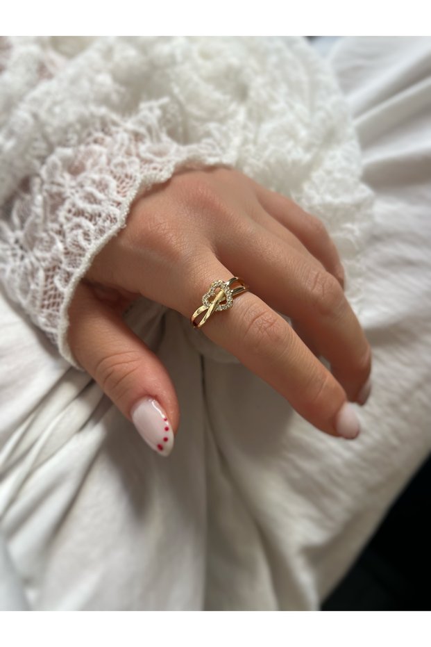 Asymmetric Heart Ring