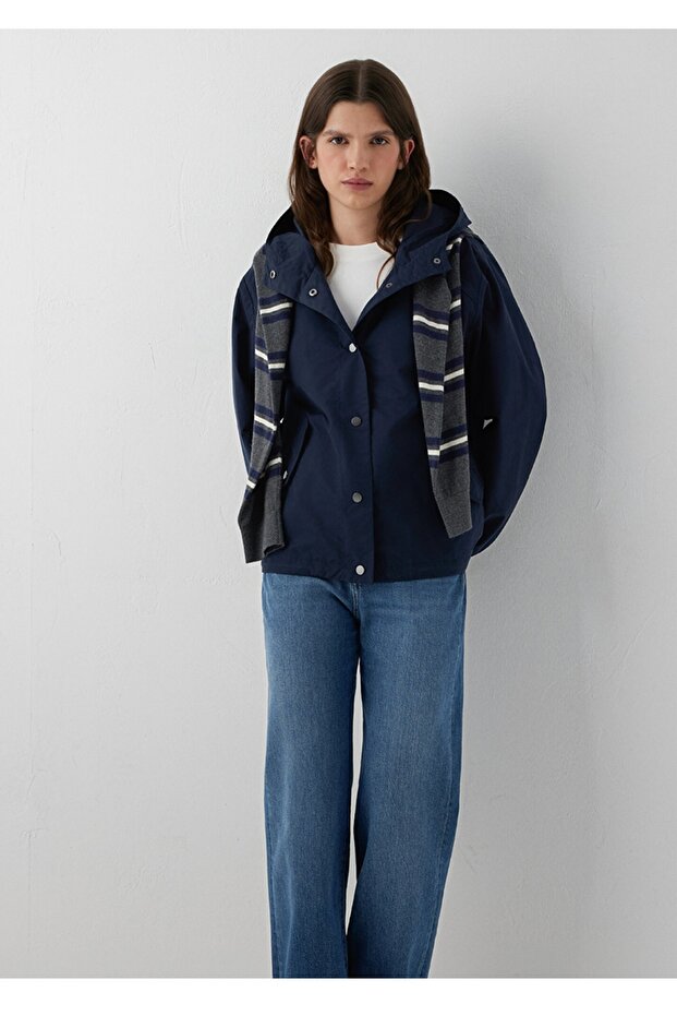 Sabit Hooded Oversized (Wide Cut) Women's Jacket.