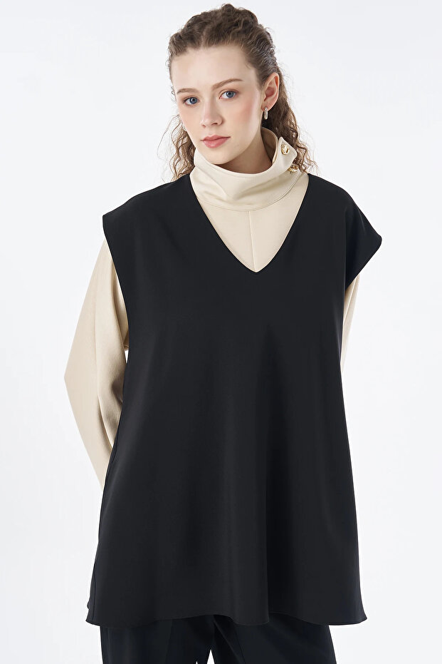 Gold Buttoned Top Double Suit Black