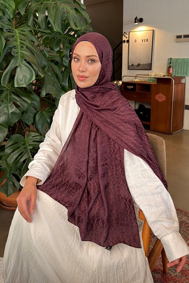 Qq Pattern Ayrobin Floral Jacquard Shawl Plum