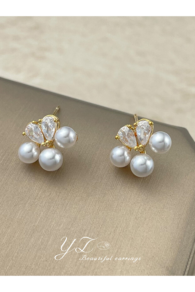 Faux Pearl Stud Earrings