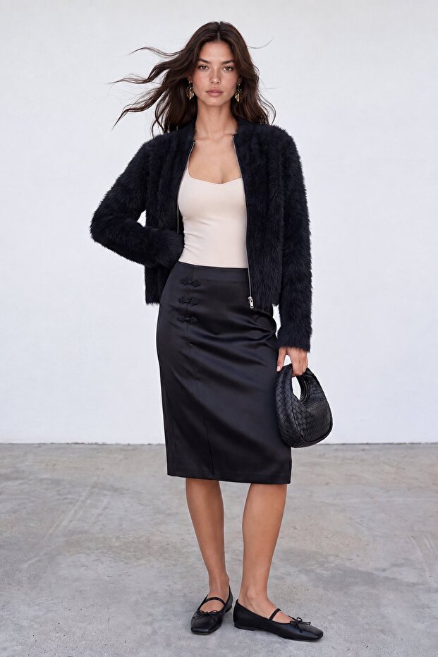 Zippered plush short jacket