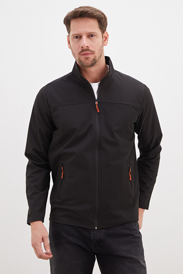 Zippered Stand Collar Softshell Jacket
