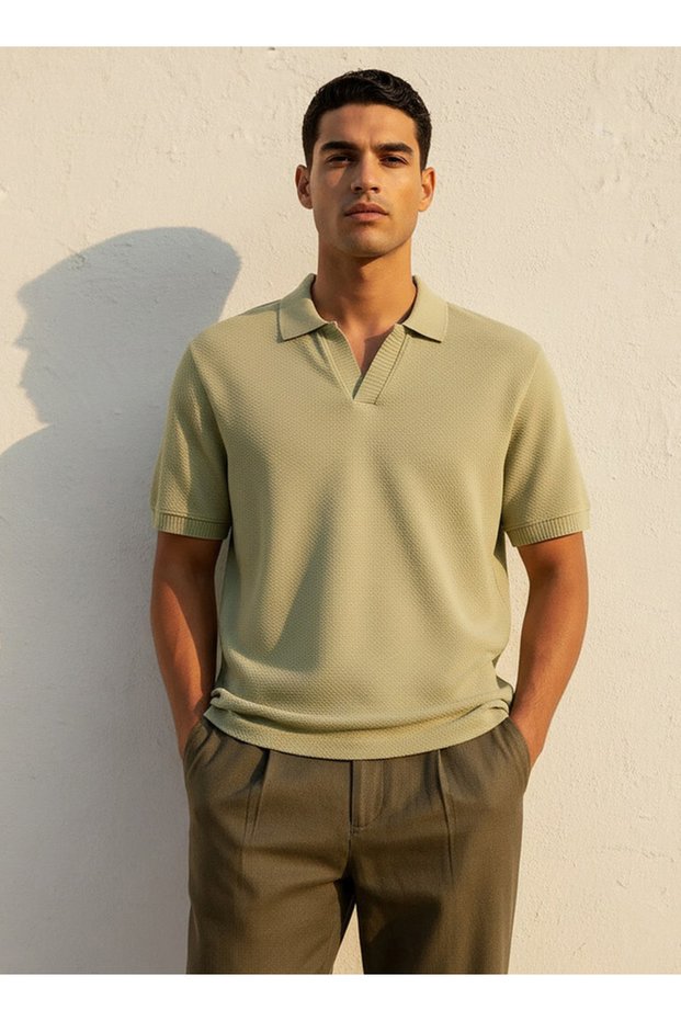 Smart Textured Polo T-shirt