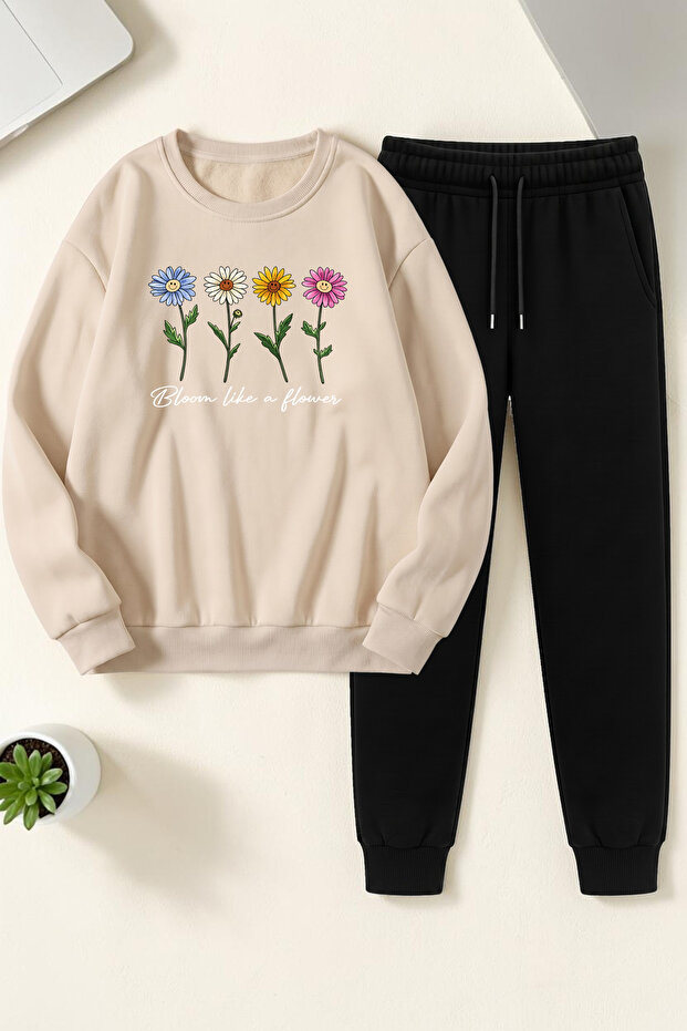 Unisex Bloom Daisies Crew Neck Sweatshirt - 2-Piece Tracksuit Set