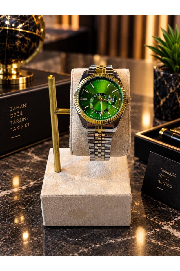 Green Color Metal Cord Men's Wrist Watch