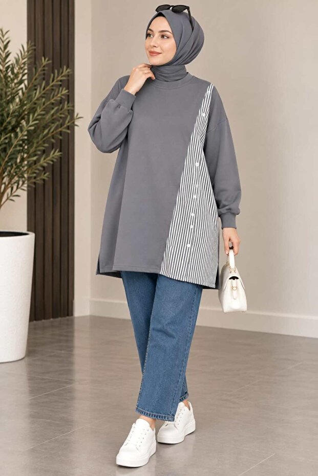 Women's Hijab Tunic with Striped Shirt Detail, Comfortable Fit Tunic