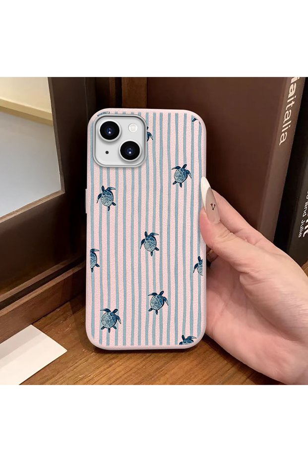 iPhone 14/13 Compatible Pink Leather Textured Silicone Protects Camera Shock-Absorbing Baby Turtle Pattern Case