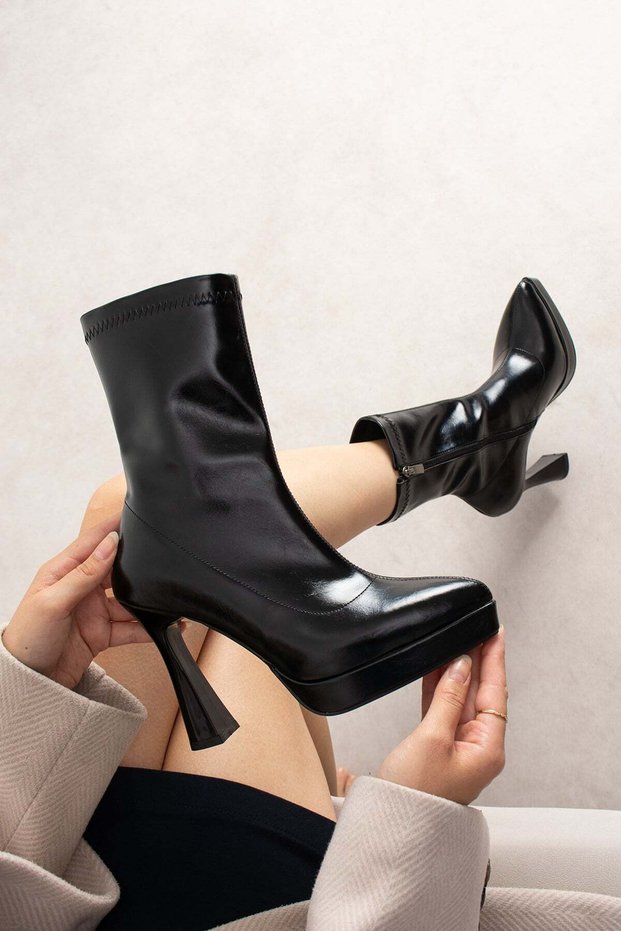Talya Women's Black Stretch Patent Leather Pointed Toe Zippered Platform 11 cm Thick Heeled Boots Bootie