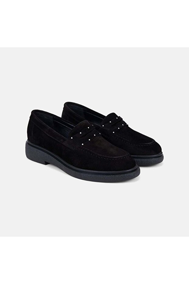 Women's Black Metal Stud Detailed Suede Loafer
