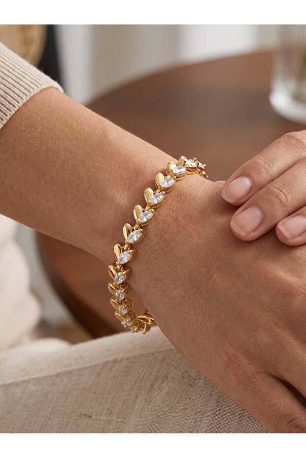 Non-Tarnishing Zircon Stone Leaf Bracelet