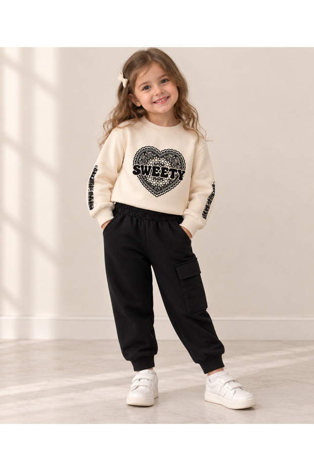 Sweety Heart Printed Girls' Tracksuit Set 3 Years-6 Years