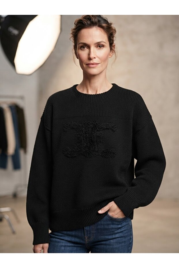 Women's Front Embroidered Winter Sweater