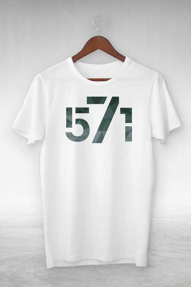 Unisex Stylish Comfortable Oversize Cotton Crew Neck T-Shirt with Special Design Code 35229